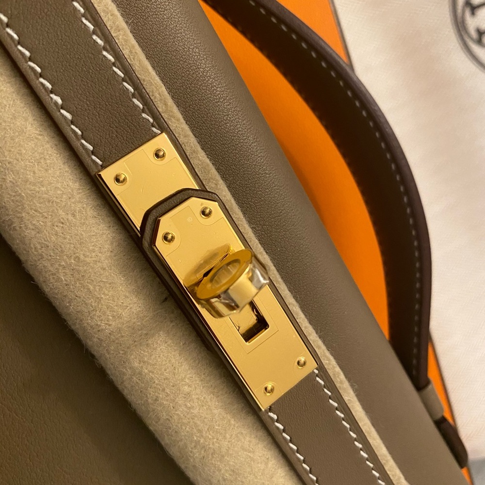 2021 Hermès Kelly Cut Clutch - Etoupe - Swift - Picture 3 of 5